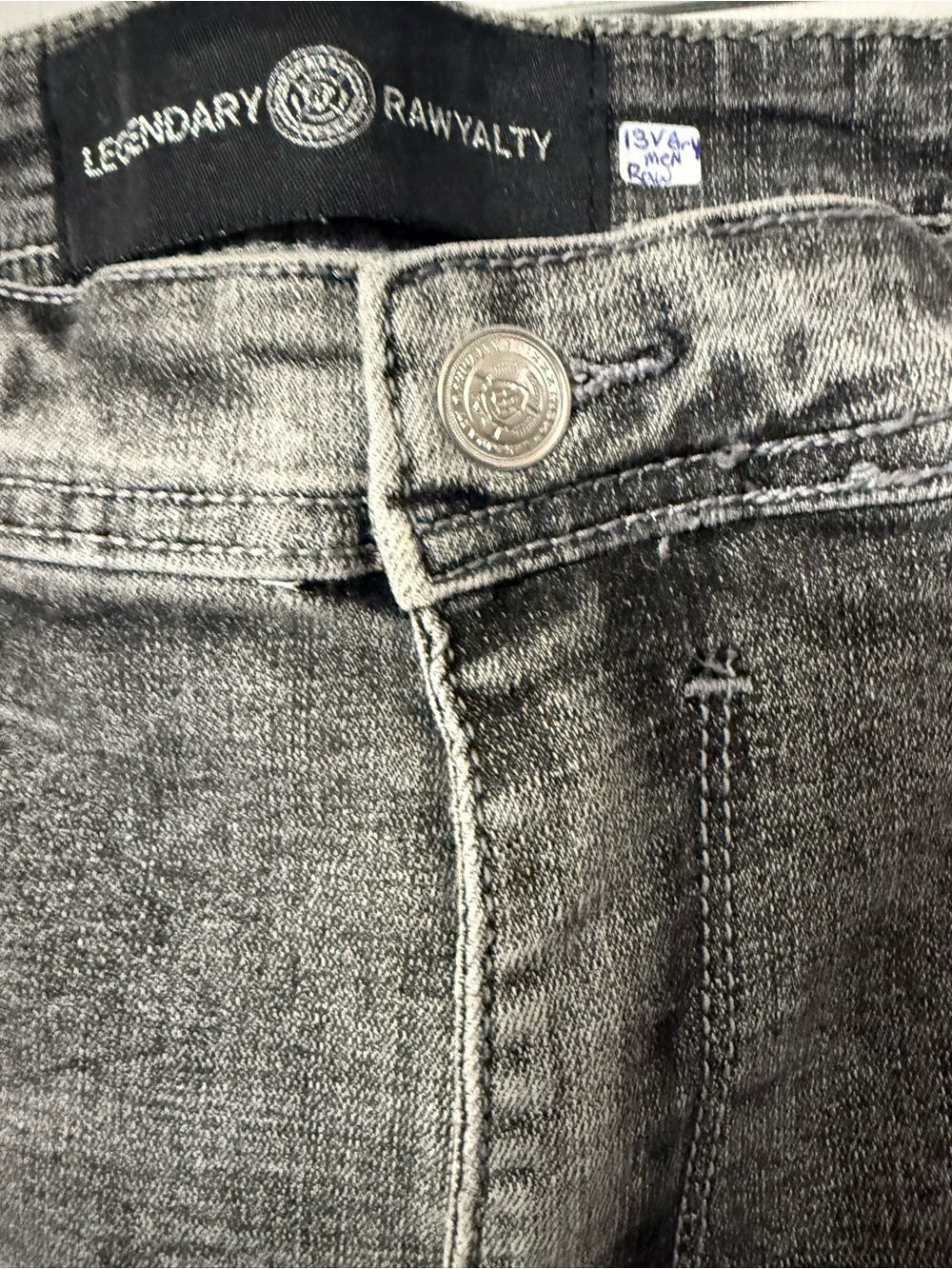 Legendary Rawyalty Men’s 40x30 Gray Distressed RAW Patch Jeans